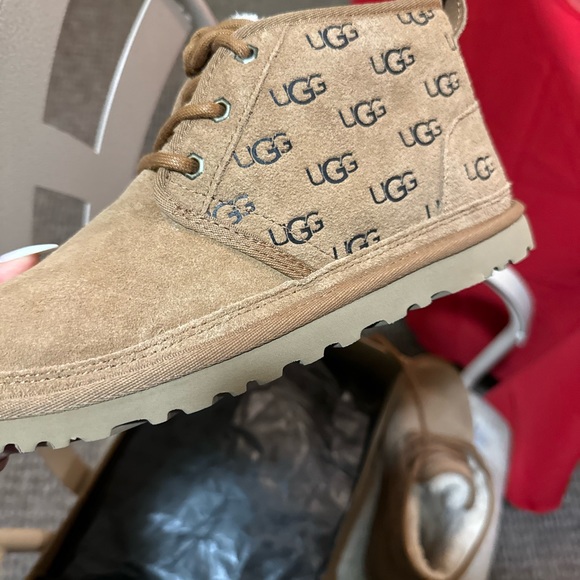 Brand new Uggs never worn - Picture 6 of 6